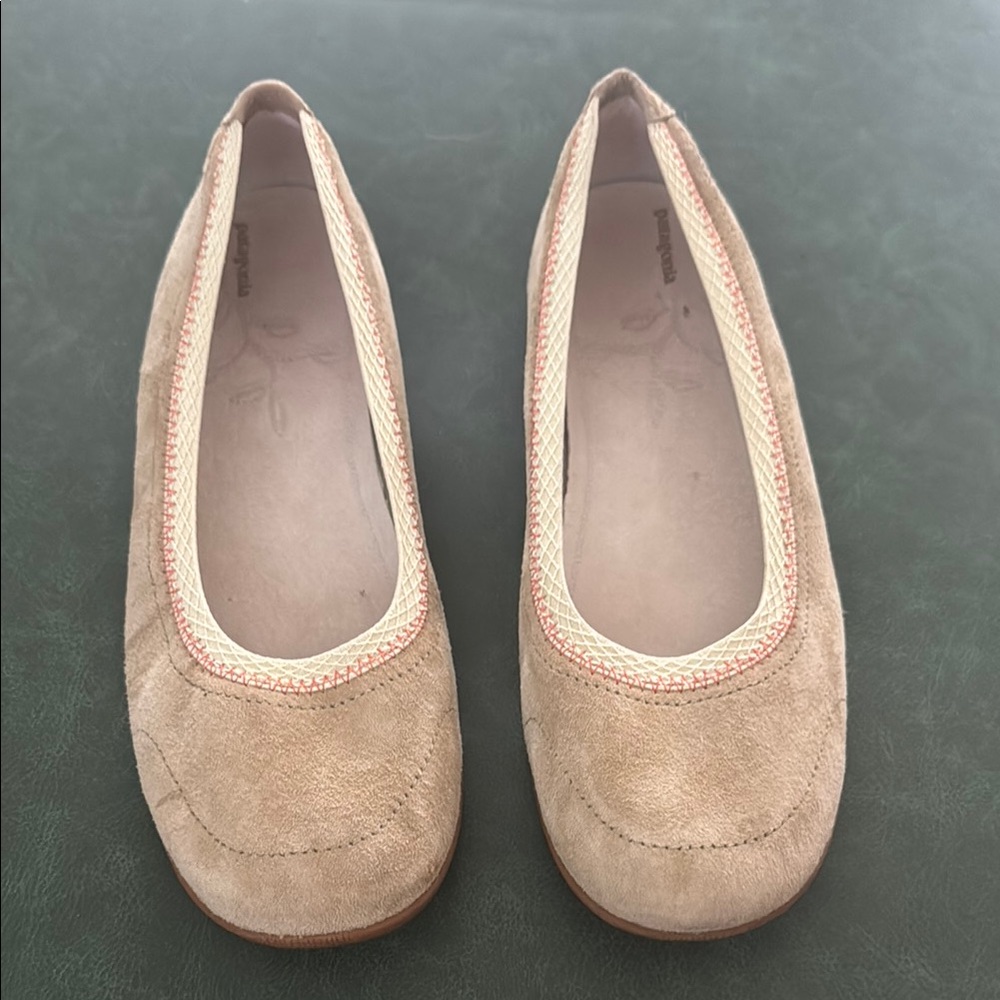 Patagonia Suede 8.5 Women's Flats